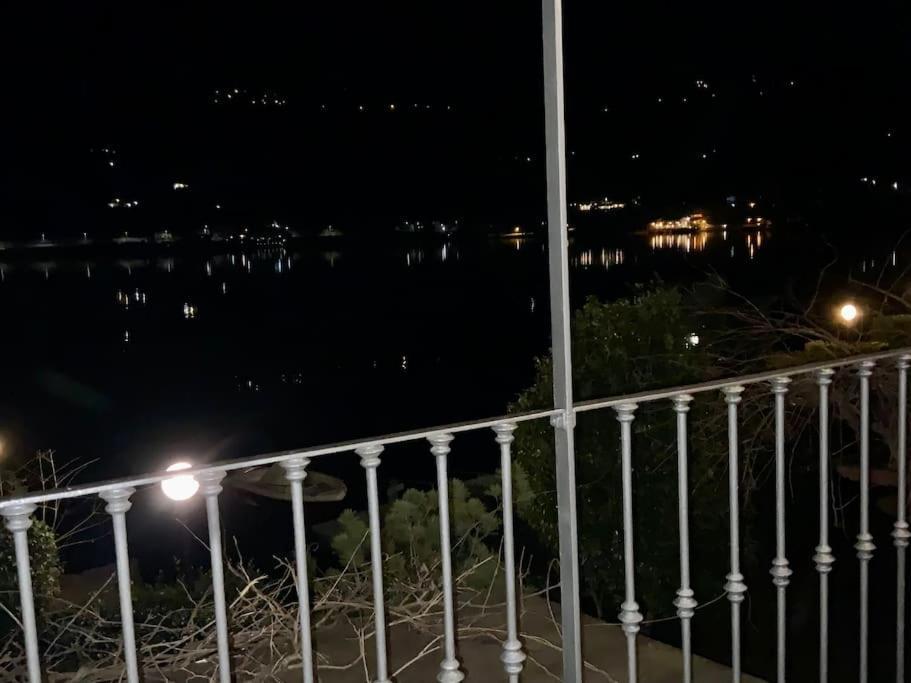 Villa Giardino Con Pontile Sul Lago D'Orta In Riva Orta San Giulio Extérieur photo