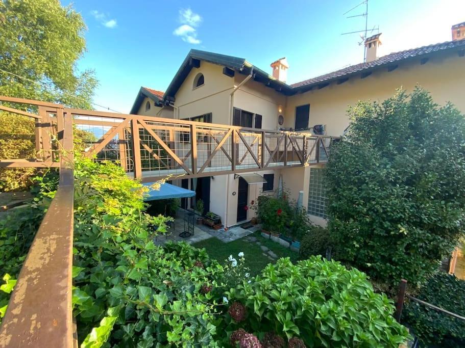 Villa Giardino Con Pontile Sul Lago D'Orta In Riva Orta San Giulio Extérieur photo