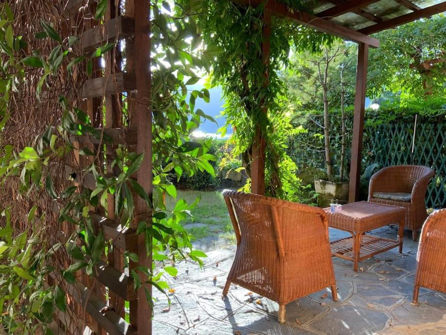 Villa Giardino Con Pontile Sul Lago D'Orta In Riva Orta San Giulio Extérieur photo