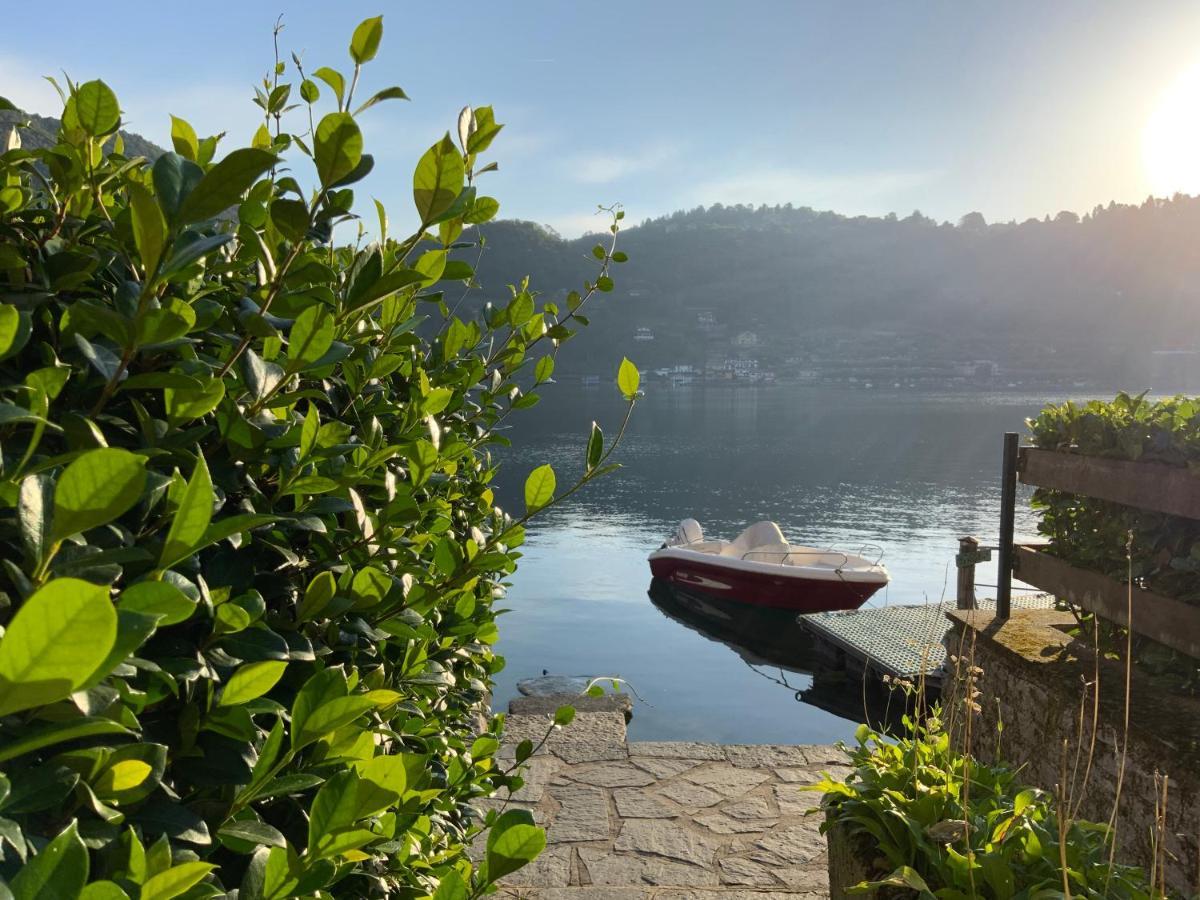 Villa Giardino Con Pontile Sul Lago D'Orta In Riva Orta San Giulio Extérieur photo