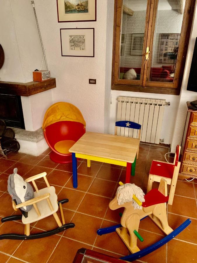 Villa Giardino Con Pontile Sul Lago D'Orta In Riva Orta San Giulio Extérieur photo